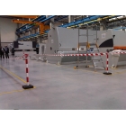 Absperrpfosten Economic mit eckigem Sockel, rot-weiß