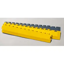 Anfahrleiste für Bodenfliesen Ecotile PVC – gelb, 500×80×7 mm