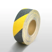 Antirutsch-Band Standard WT-5411 – Mineralgranulat in Kunstharz, gelb-schwarz, 50 mm × 18 m