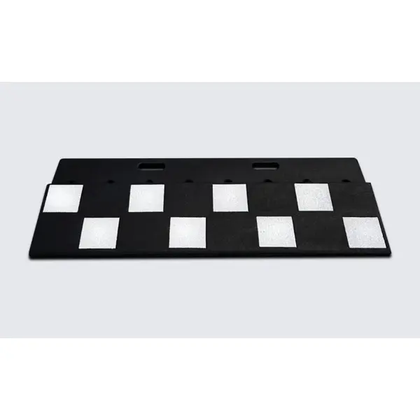 Auffahrrampe Silence für Stahlplatten mit Magneten – recycelter Gummi, Schwarz, 400×1000×42 mm