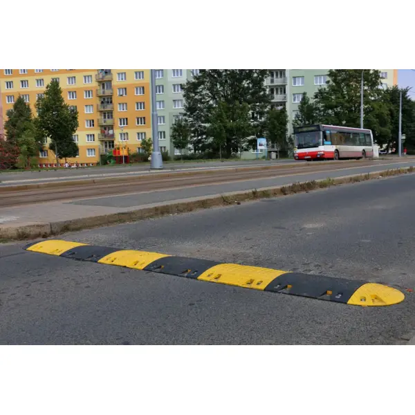 Spomaľovací prah – retardér 30 km/h, priebežný diel, žltá