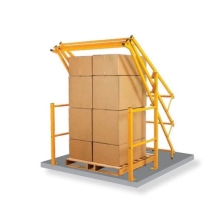 Drehbare Sicherheitsschleuse Vario 18 – für Paletten 1800×2000×1300mm, äußere Breite 2400 mm