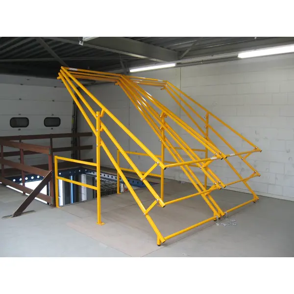 Drehbare Sicherheitsschleuse Vario 26 – für Paletten 2600×1600×1400mm, äußere Breite 2000 mm