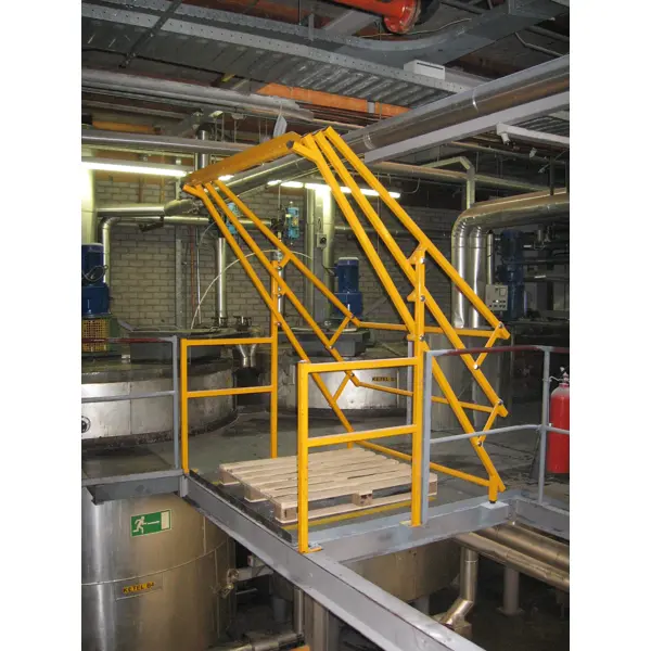 Drehbare Sicherheitsschleuse Vario 26ED – für Paletten 2600×2600×2700mm, äußere Breite 3000 mm