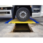 Grabenabdeckung 23/5 bis zur Breite 1200 mm, Endstück – SMC, Tragfähigkeit 44 t, 2300×700 mm