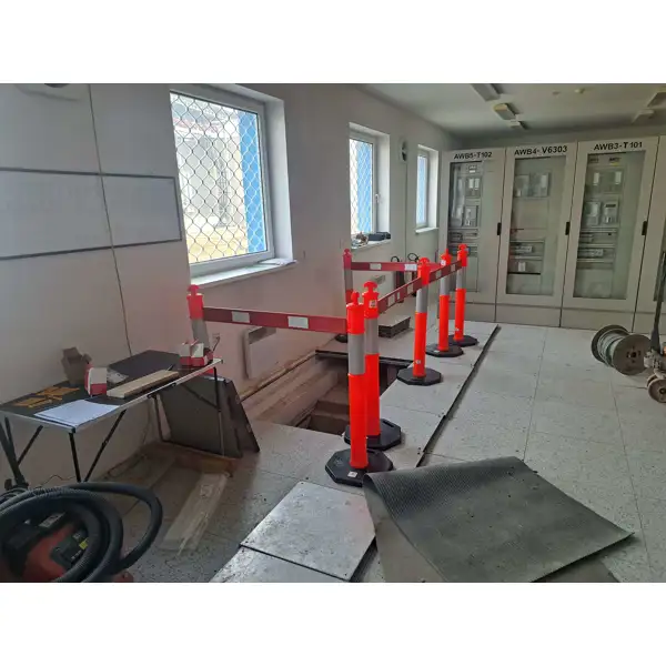 Kunststoffpfosten Standard mit Reflexstreifen der Klasse 2 – PP, Orange, Höhe 1,1 m