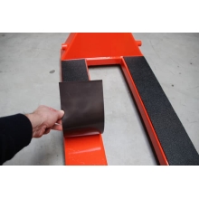 Magnetischer Antirutsch-Gabelzinkenschutz – schwarz, 1000×100×4 mm