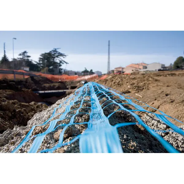 Markierungswarnfolie, Kunststoffnetz für Baugrube – rot, 20 cm × 100 m