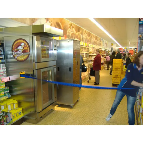 MIDI Wandkassette, gelb-schwarz – 4,6 m Band, gelb-schwarze Schraffur