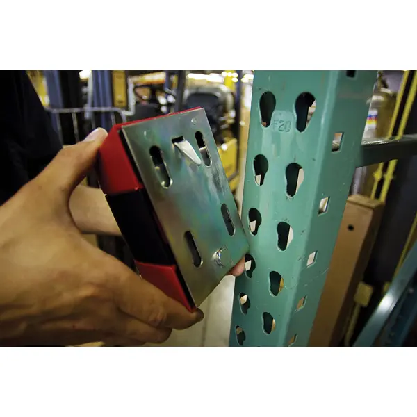 MIDI Wandkassettenhalter 4,6 m – für Regale