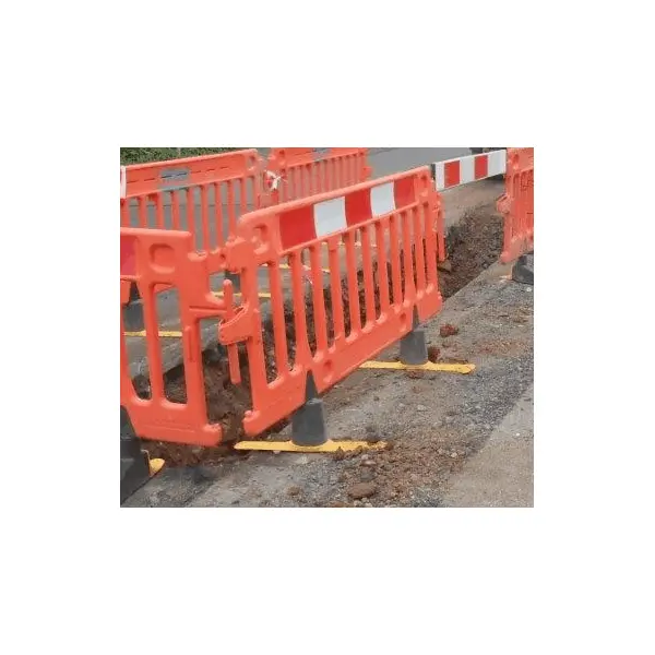 Mobile Kunststoffabsperrung Avalon mit Sockel Clearpath – 1000×2000 mm, orange, Reflexsteifen