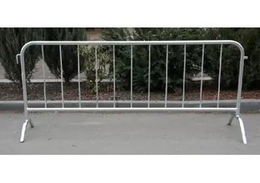 Mobile Metallabsperrung CLASSIC BARRIER – Länge 300 cm