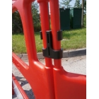 Mobile zusammenlegbare Kunststoff-Schachtabsperrung Safegate, 3-segmental – rot