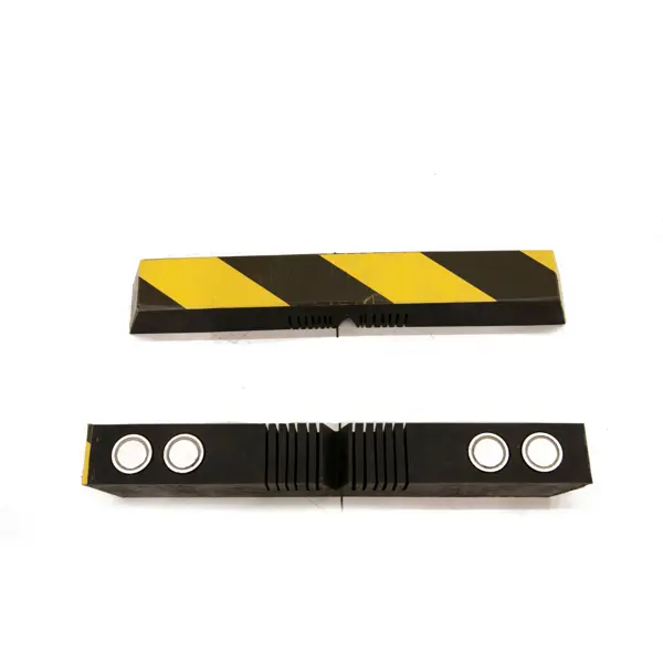 Mobiler Magnet-Prallschutz für Flurfördertechnik  Bumper V, biegsam – 400×50×50 mm