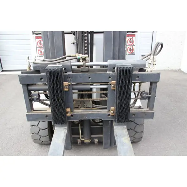 Mobiler Magnet-Prallschutz für Flurfördertechnik mit Gummiborsten – 150×100×30 mm