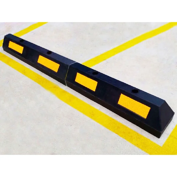 Modularer Parkpuffer für PKWs mit reflektierenden Streifen, Durchlaufelement – 610×145×120 mm, schwarz-gelb
