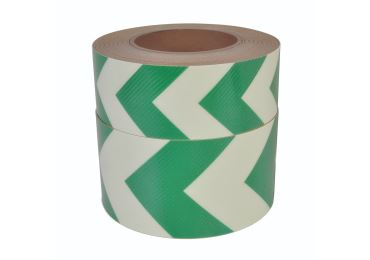 Nachleuchtendes Boden- und Wandband (mit Antirutsch-Oberfläche) – PVC, grüne richtungsweisende Streifenmarkierung