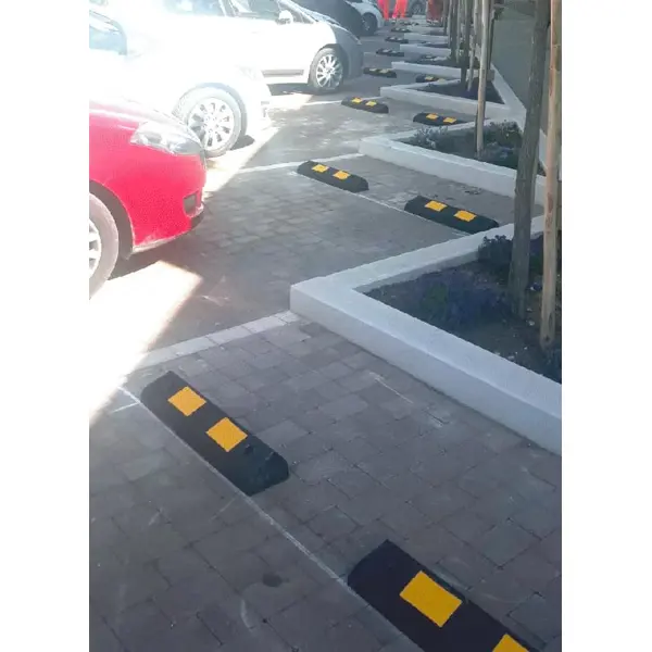 Parkstopper für LKW Super Stop – 150×300×1000 mm, ohne Anker