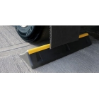 Parkovací doraz nákladných vozidiel Truck Stop – 160×300×1000 mm