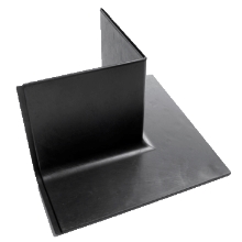 Profilierte Sockelleiste-äußere Ecke StandardRecycled aus recyceltem PVC – 100×160×6mm, glatte Oberfläche, grau