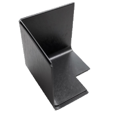 Profilierte Sockelleiste-innere Ecke StandardRecycled aus recyceltem PVC – 100×160×6mm, glatte Oberfläche, schwarz