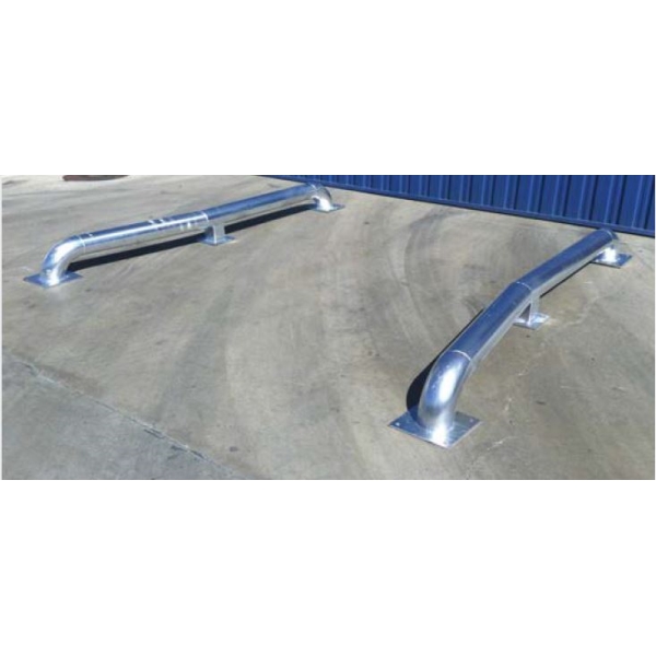Reifenleitboard für LKW, verzinkter Stahl, L. 2620 mm, H. 260 mm, DM. 140 mm, S. 3 mm (Paar)