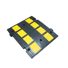Retarder – Kabelbrücke 15 km/h, 40 t – 950×500×70 mm, gelb-schwarz