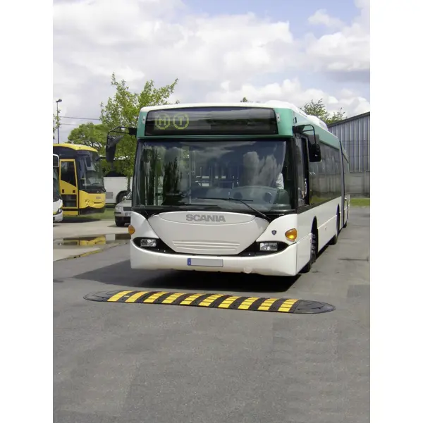 Retarder – Kabelbrücke 15 km/h, 40 t, Endstück – 950×475×70 mm, schwarz