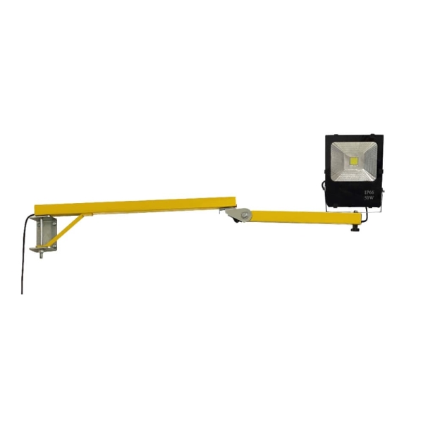 Schwenkarm mit LED-Rampenleuchte