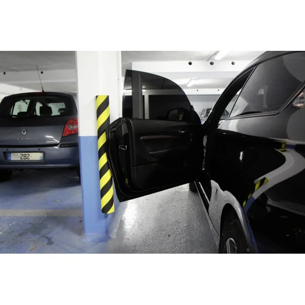 Selbstklebendes Schutzeckenprofil SoftBumper aus Schaumstoff, Form "Kreis" – 1000×D.100 mm, gelb-schwarz