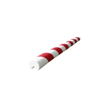 Selbstklebendes Schutzeckenprofil SoftBumper aus Schaumstoff, Form "Kreis" – 730×D.40 mm, rot-weiß