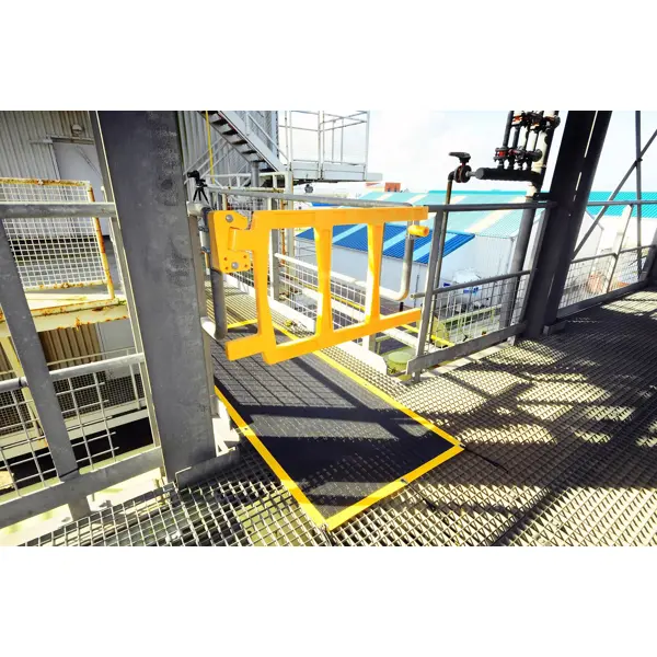 Selbstschließendes Sicherheitstor SafeGate – gelb, 560 mm