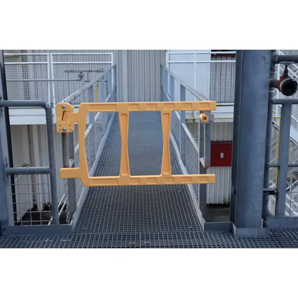 Selbstschließendes Sicherheitstor SafeGate – gelb, 950 mm