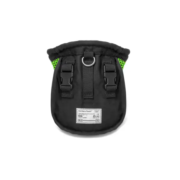 Selbstschließendes Werkzeugetui mit Tragfähigkeit 5 kg – Nylon, grün-schwarz, 250×200×100 mm