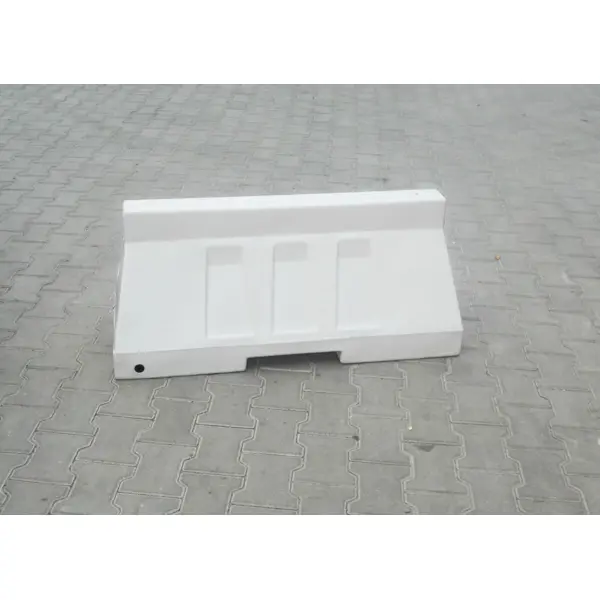 Straßenleitplanke aus Kunststoff 50 – PE, Weiß, 500×400×1006 mm