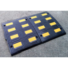 Verzögerungsschwelle, Retarder mit reflektierenden Streifen LP650, Durchlaufelement – 500×650×55 mm, schwarz-gelb