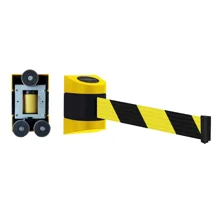 Wandkassette MAXI, gelb-schwarz – 7,7 m Band, gelb-schwarze Schraffur (Magnetgriff / Magnet-Endstück)