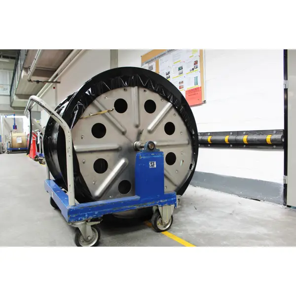 Ochranný nástenný profil Economic – recyklovaná guma, čierna, 1000×180×14 mm